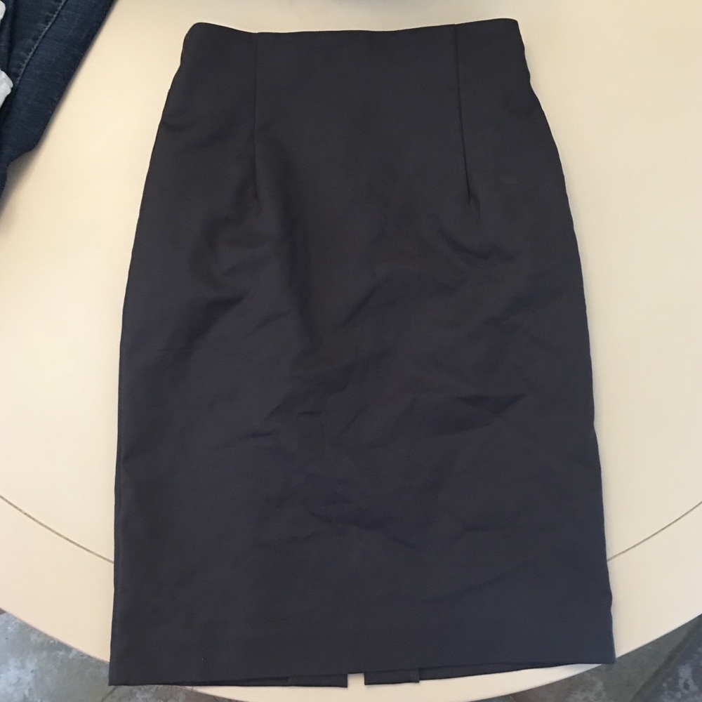 Lulu’s Grey Pencil Skirt
